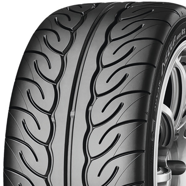 YOKOHAMA ADVAN NEOVA AD08RS 225/40 R18